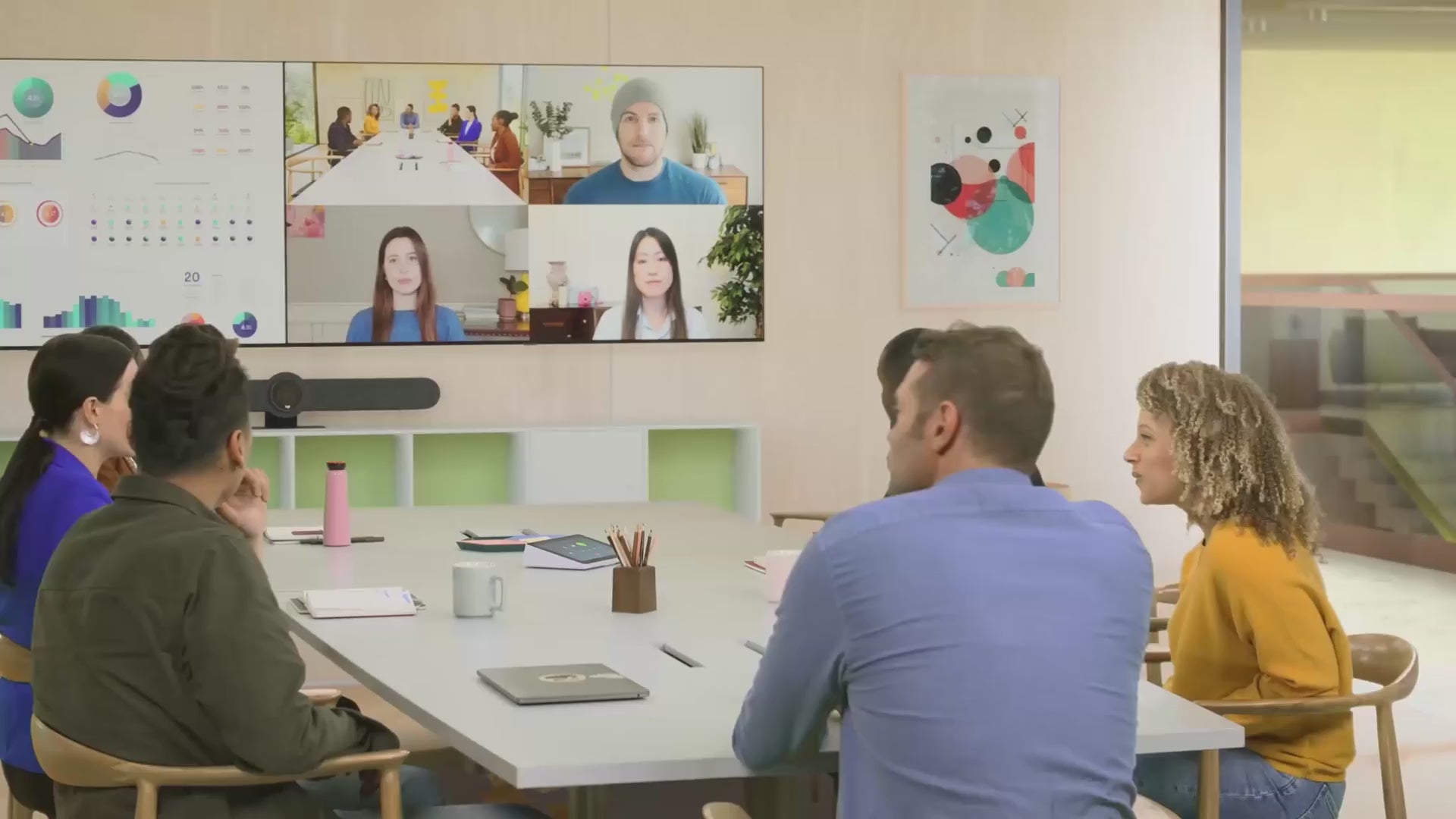 Logitech Rally Bar 全功能視訊會議系統