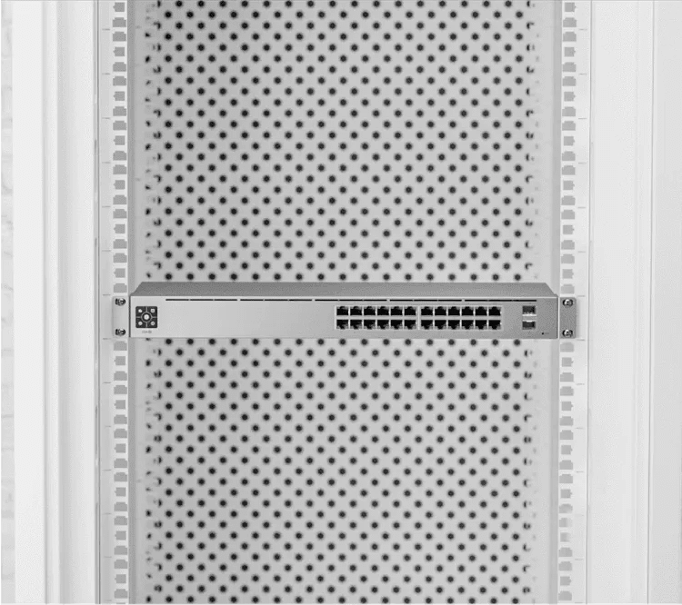 Ubiquiti Switch 24 PoE 交換器 - LINKO SMART TECHNOLOGY LIMITED
