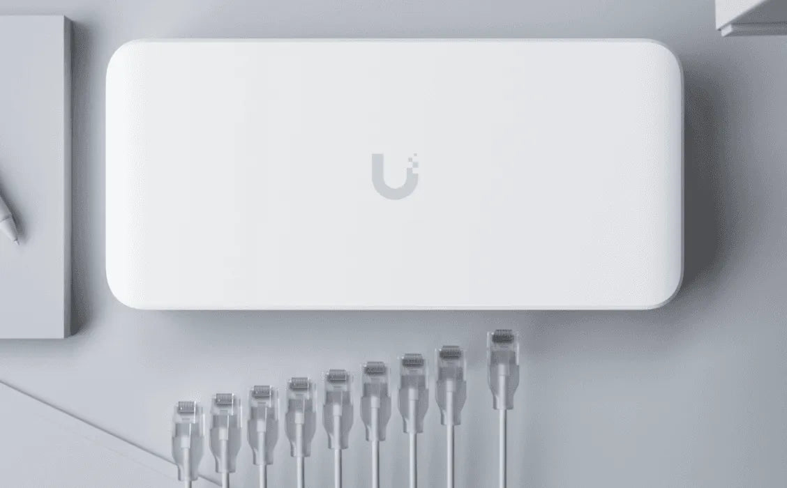Ubiquiti Switch Flex 2.5G PoE 交換器