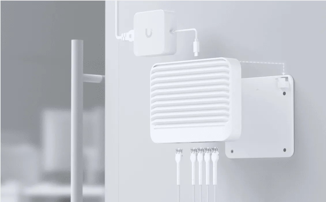 Ubiquiti Switch Flex XG 交換器