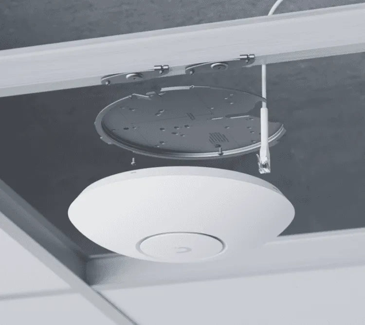 Ubiquiti U7 Pro Max 三頻 WiFi 7 吸頂式無線存取點 - LINKO SMART TECHNOLOGY LIMITED
