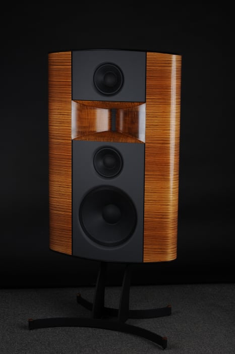 Cinema Reference LCR 2 (painted finish with stand or wall bracket)